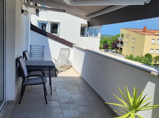 בית הארחה Salvia And