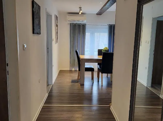 Salvia And בית הארחה 3*